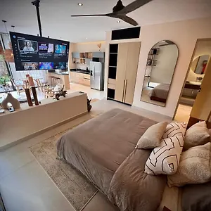 Сasa de vacaciones Xunkari Eco Luxury Bungalow In